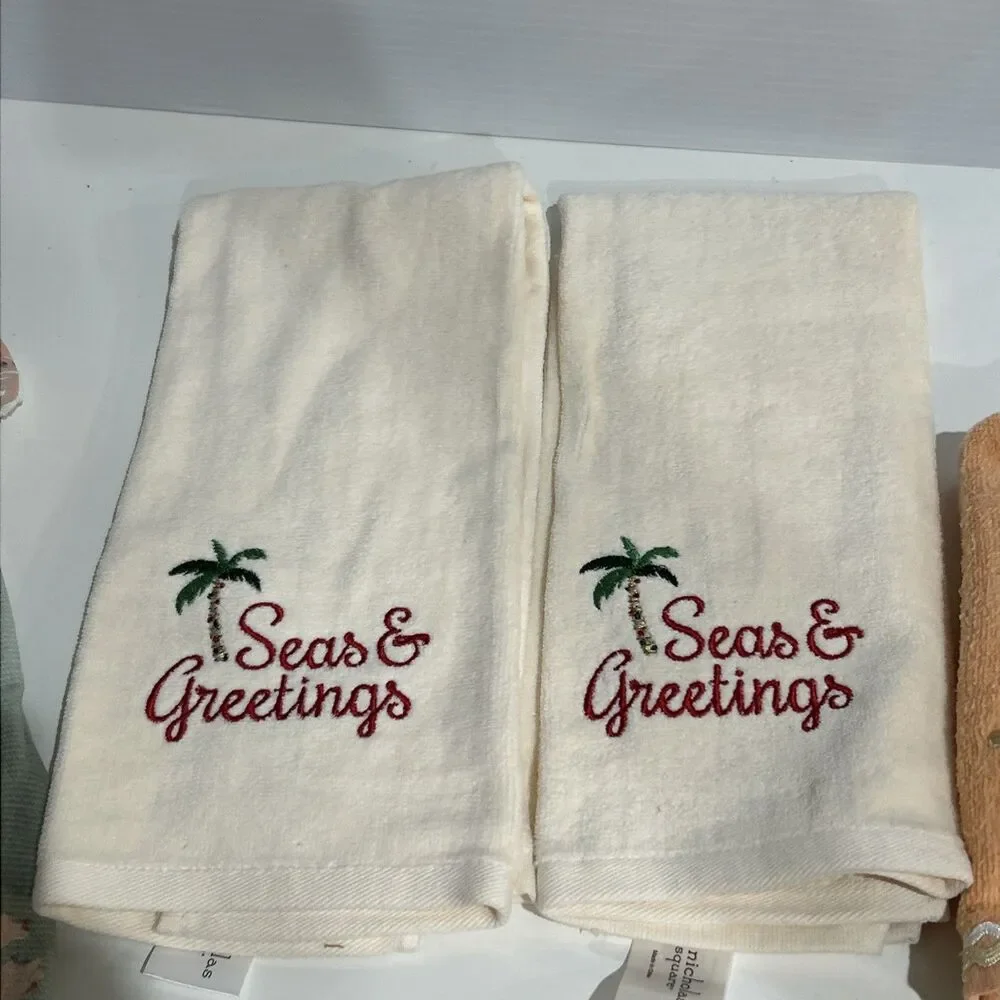 Unbranded lot seasonal